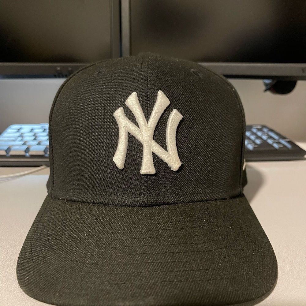 New Era 59fifty New York Yankees Fitted Hat 7 1/4 Black Lids Checkers Pack